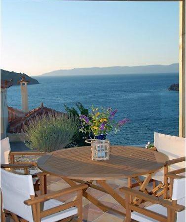 Birds Bay Resort Petra  Quarto foto